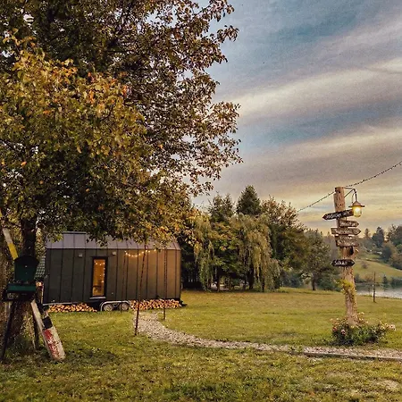 Сasa de vacaciones Tiny House Glamping Mak